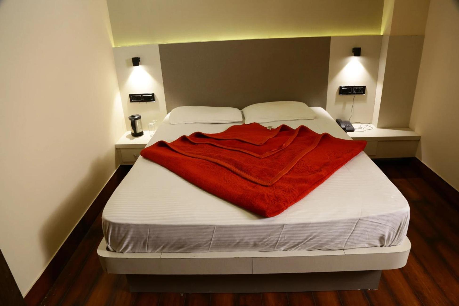 Aangan Regency Hotell Shimla Eksteriør bilde