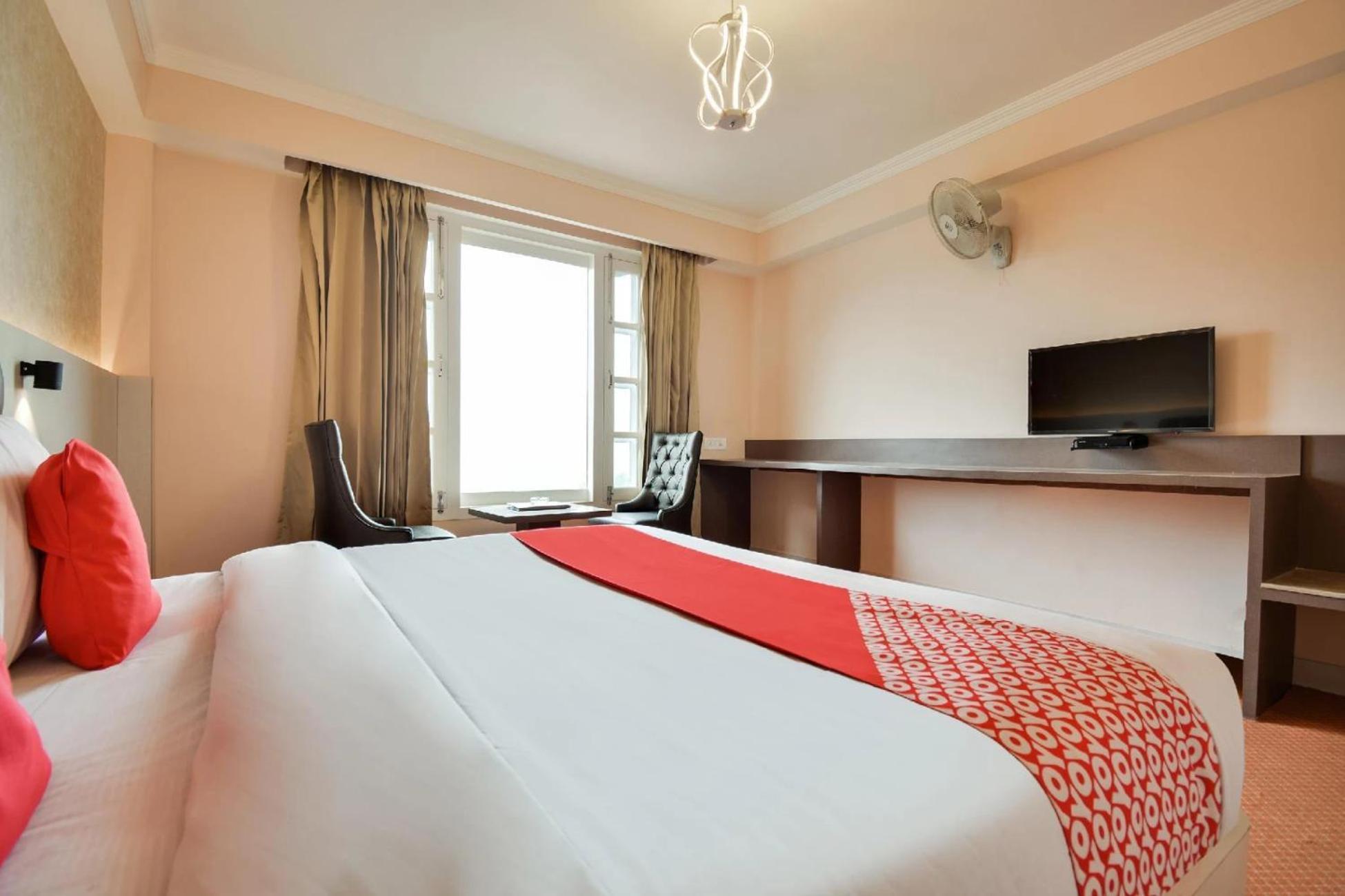 Aangan Regency Hotell Shimla Eksteriør bilde