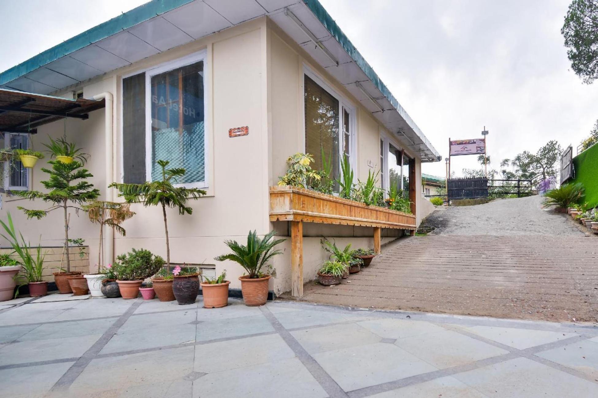 Aangan Regency Hotell Shimla Eksteriør bilde