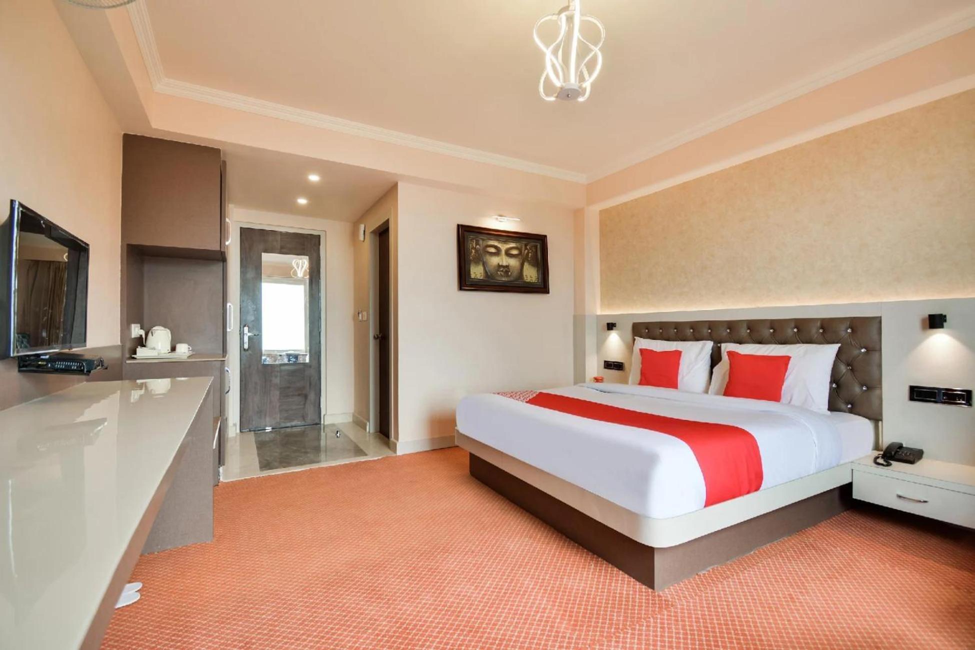 Aangan Regency Hotell Shimla Eksteriør bilde