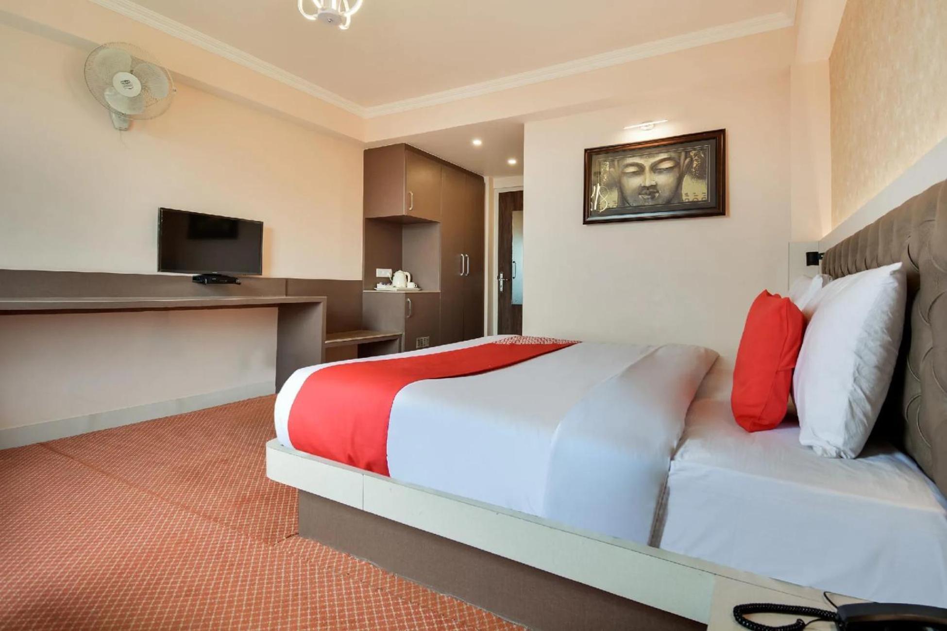 Aangan Regency Hotell Shimla Eksteriør bilde