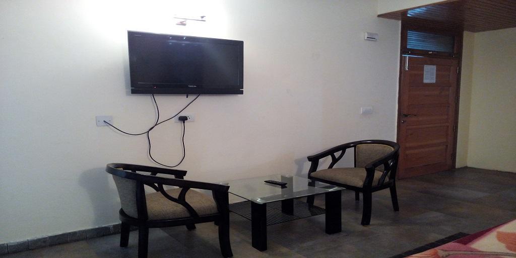Aangan Regency Hotell Shimla Eksteriør bilde